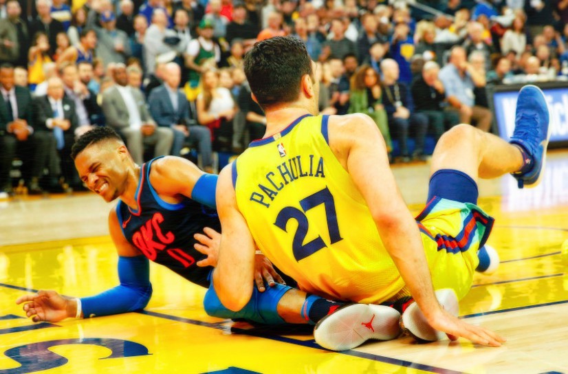 Is ZaZa Pachulia Clumsy or Dirty?