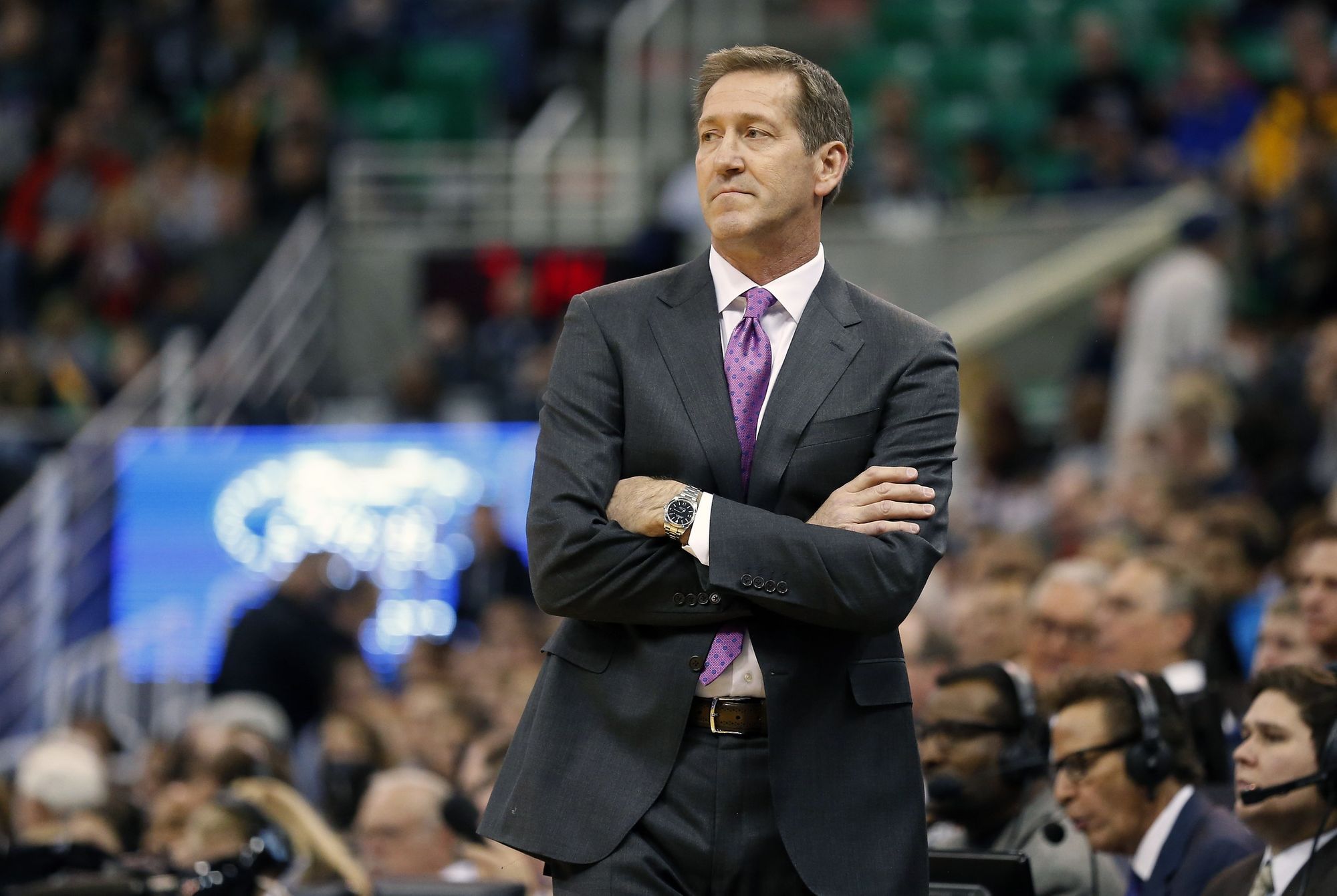 NBA Head Coaching Tracker: Lakers Aim To Strengthen Coaching Staff With Hornacek And Hollins