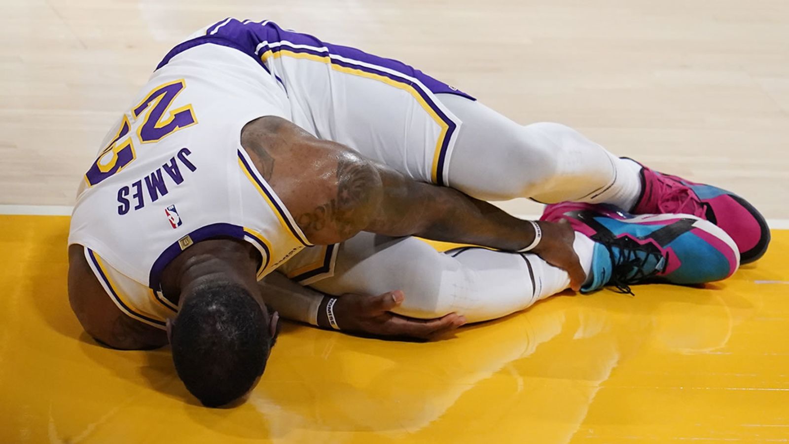 NBA Injury Report: Los Angeles Lakers star LeBron James Suffers High Ankle Injury